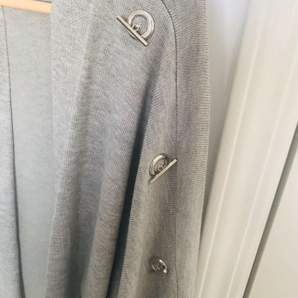 Grey sweater